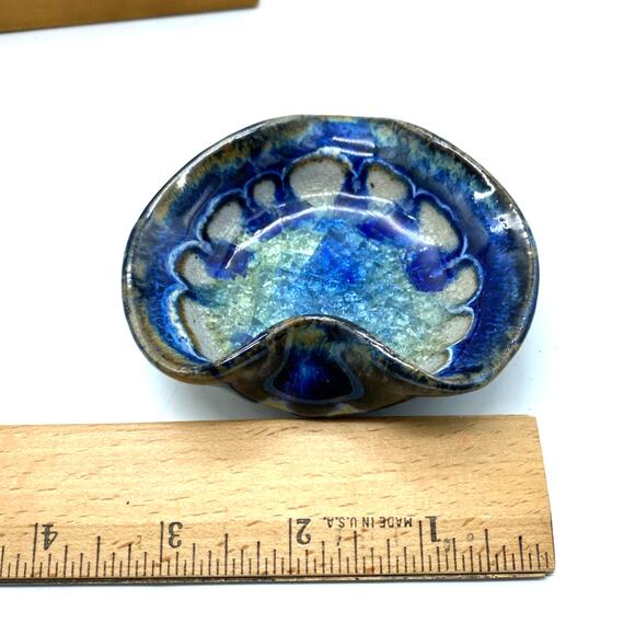 VTG Cobalt Blue Heart Shaped Ceramic Dish Crystalline Glaze Center USA - Picture 6 of 7